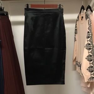 D & G high waisted satin skirt new without tags